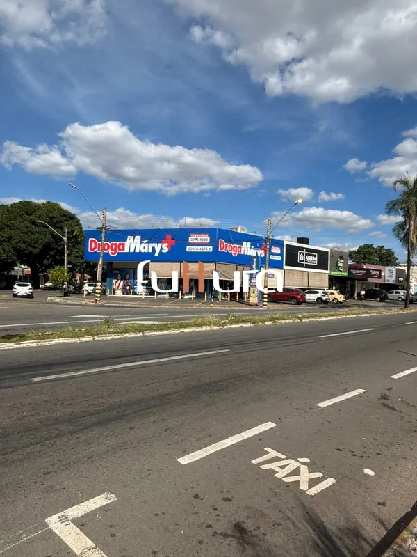 OPORTUNIDADE ÚNICA.Imóvel comercial totalmente alugado. São 6 lojas, todas frent...
