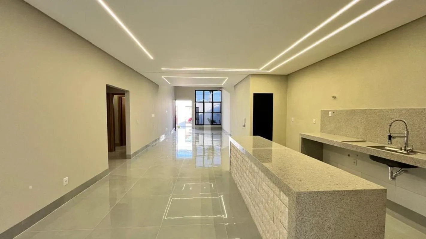 Casa dos sonhos no Setor Faiçalville, divisa com Atlântico, ao lado do Sesc! Ter...