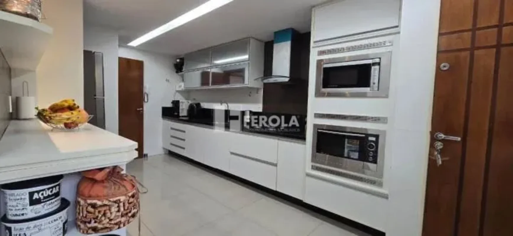 SUA OPORTUNIDADE ESTÁ AQUI, UMA DAS MELHORES QUADRAS DA ASA NORTE.03 quartos na ...