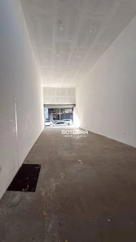 SOTERRA IMOBILIÁRIA DISPONIBILIZA PARA LOCAÇÃO EXCELENTE LOJA COM 80m² EM TAGUAT...