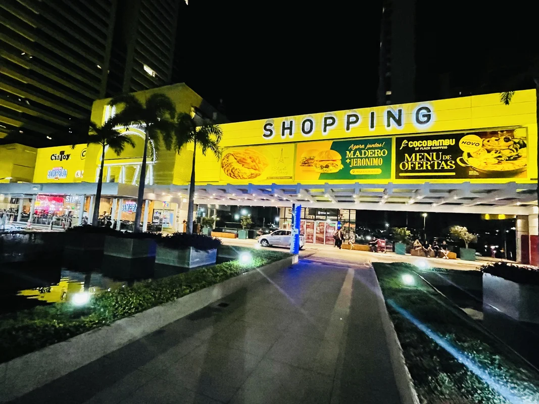 DF PLAZASala comercial para LocaçãoÁguas Claras1 Sala, 1 banheiroDireito a 1 vag...