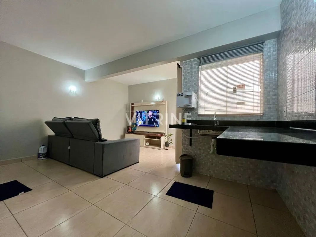 Quadra 12 Setor Leste, Gama - Apartamento 2 quartos. 2 Quartos Banheiro  Sala am...