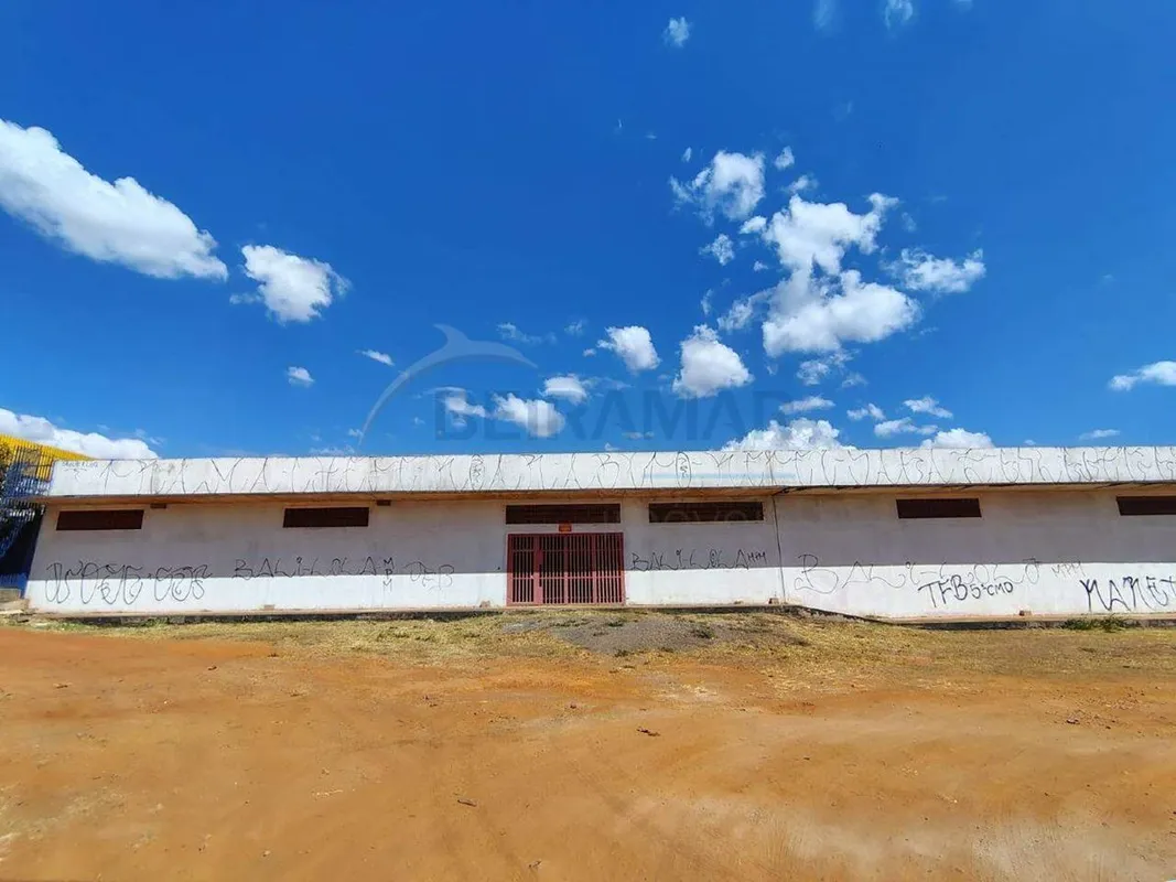 ALUGA-SE - ESPAÇO COMERCIAL EM CEILÂNDIA/DFCaracterísticas do ImóvelÁrea do terr...