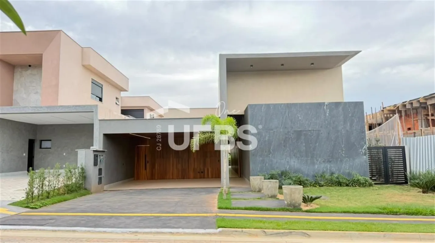 COD U-0027147 - Casa térrea à venda no condomínio Jardins Itália em Goiânia com ...
