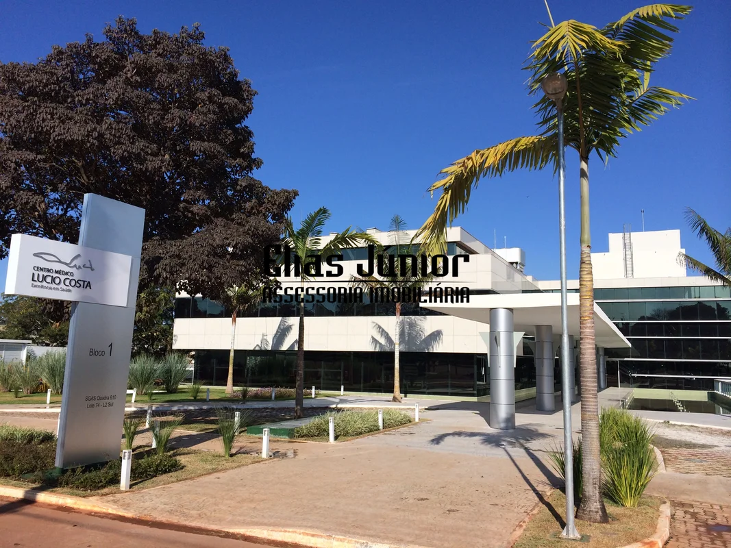 Sala comercial no SGAS 610, ASA SUL, Brasília/DF — espaço funcional, bem localiz...