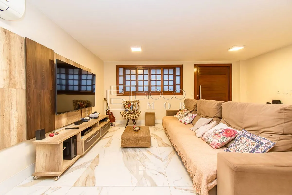 Visitas Adriana 61-99676-6474Estuda troca por imóvel de menor valor no Cruzeiro ...