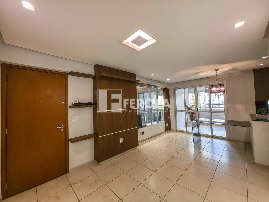 RUA 36 SUL - CHATEAU VALOIS - 98224-8049 - METRO - ARMARIO - PORCELANATO VARANDA...