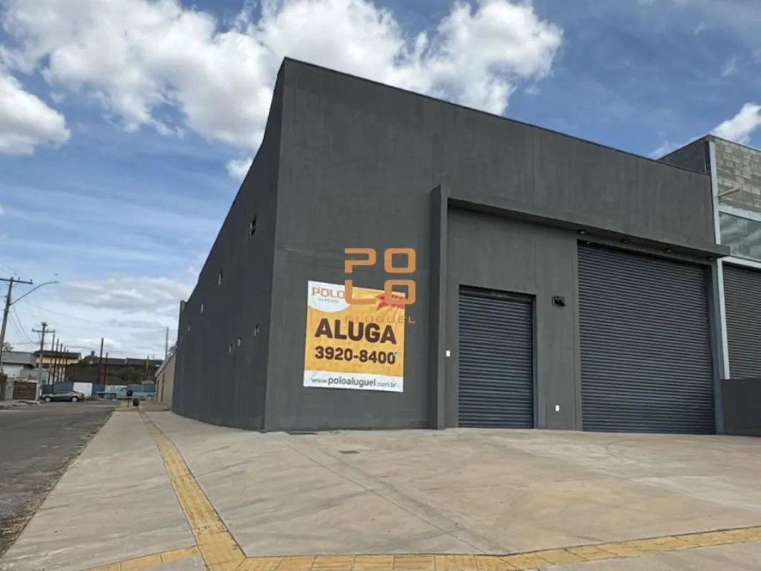 Galpão comercial para alugar no Setor Três Marias, em Goiânia - GO, com 321,00 m...