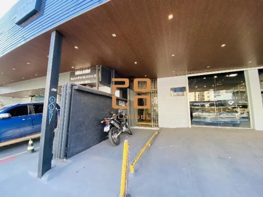Sala comercial com 45 m², localizada na Rua S-1, Setor Bela Vista. Possui um ban...