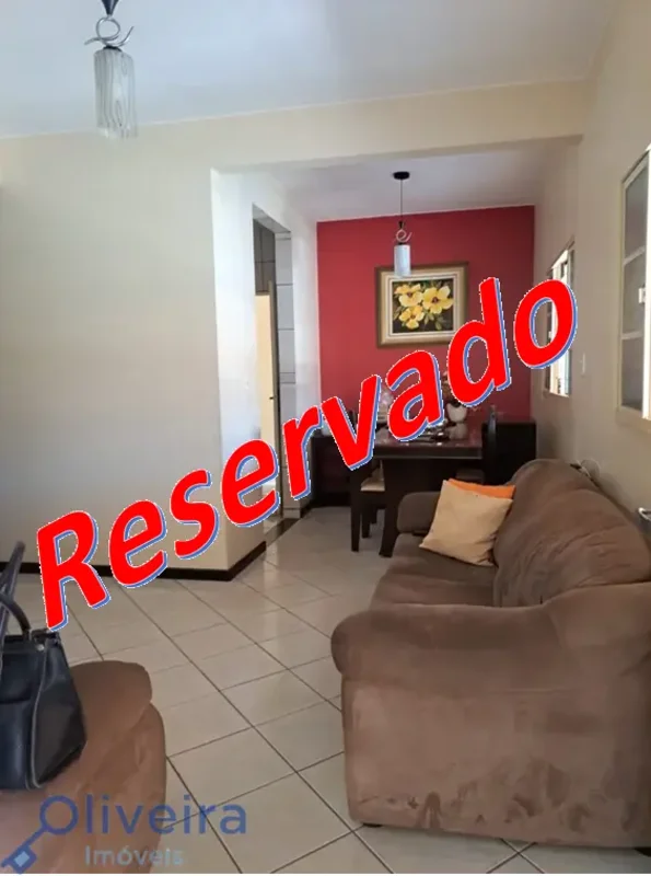 Encontre um excelente imóvel morar na QE 4 Conjunto H, Guara I. Este imóvel poss...
