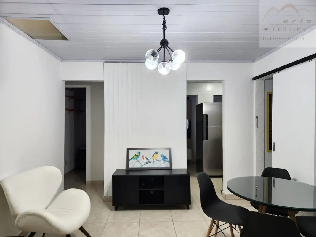CASA TODA MOBILIADA COM 70 METROS - NO GUARA II - EXCELENTE LOCALIZAÇÃO 1º Quart...