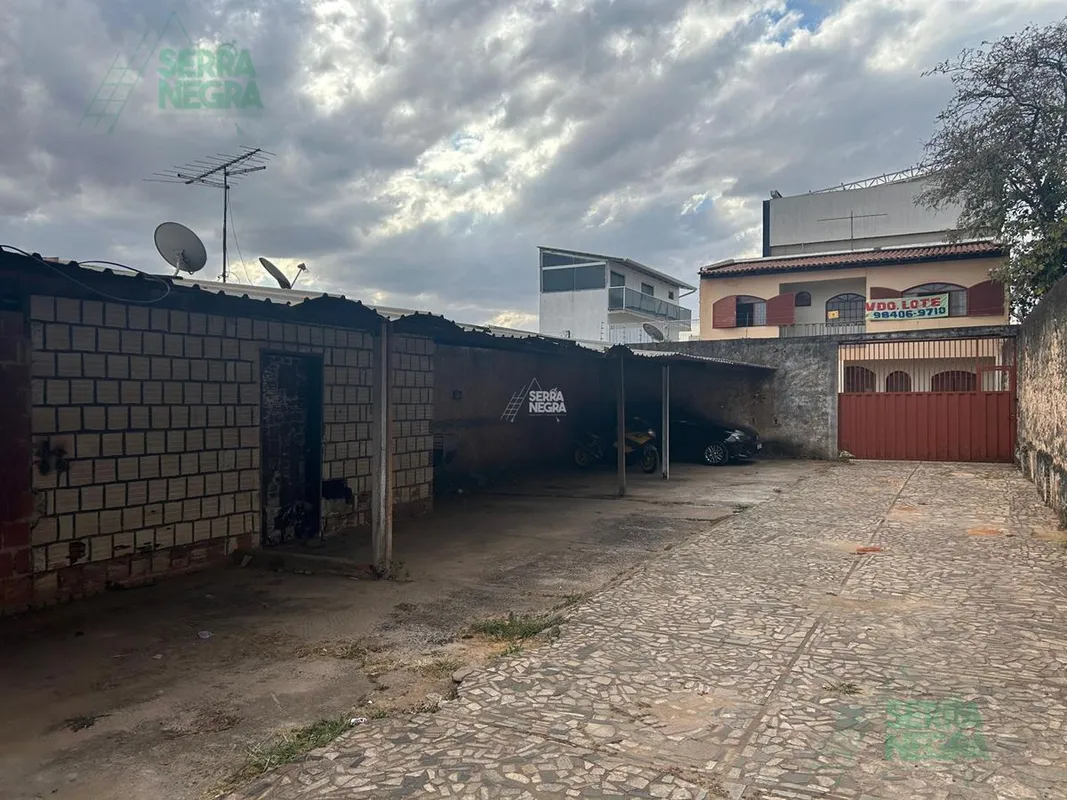 ACEITA FINANCIAMENTO- Área total terreno: 360M²- Imovel escriturado- Excelente t...