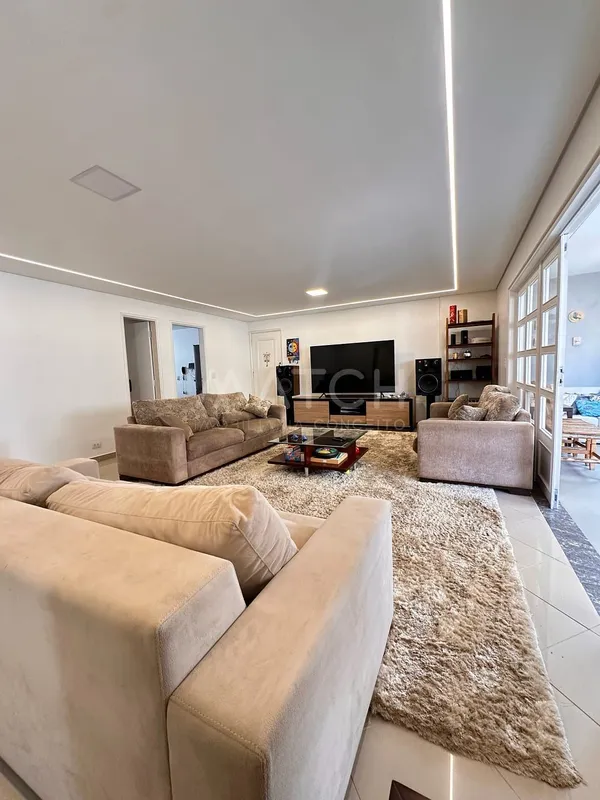 Apartamento à venda, 4 quartos sendo 2 suítes plenas e 2 americanas,Setor Bueno,...