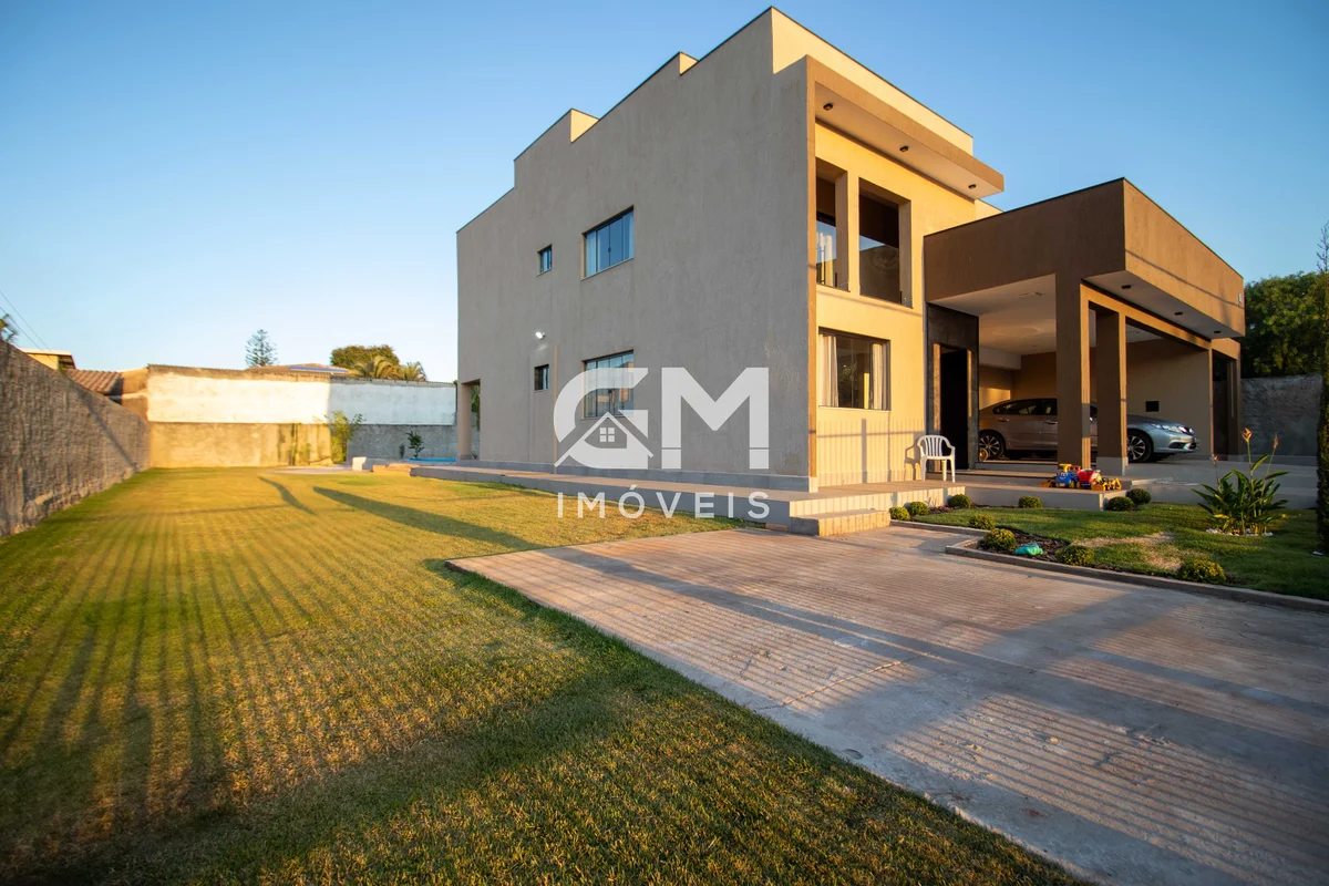 A GM Imóveis vende casa no Condomínio Vivendas Bela Vista, Sobradinho/DF.Linda c...