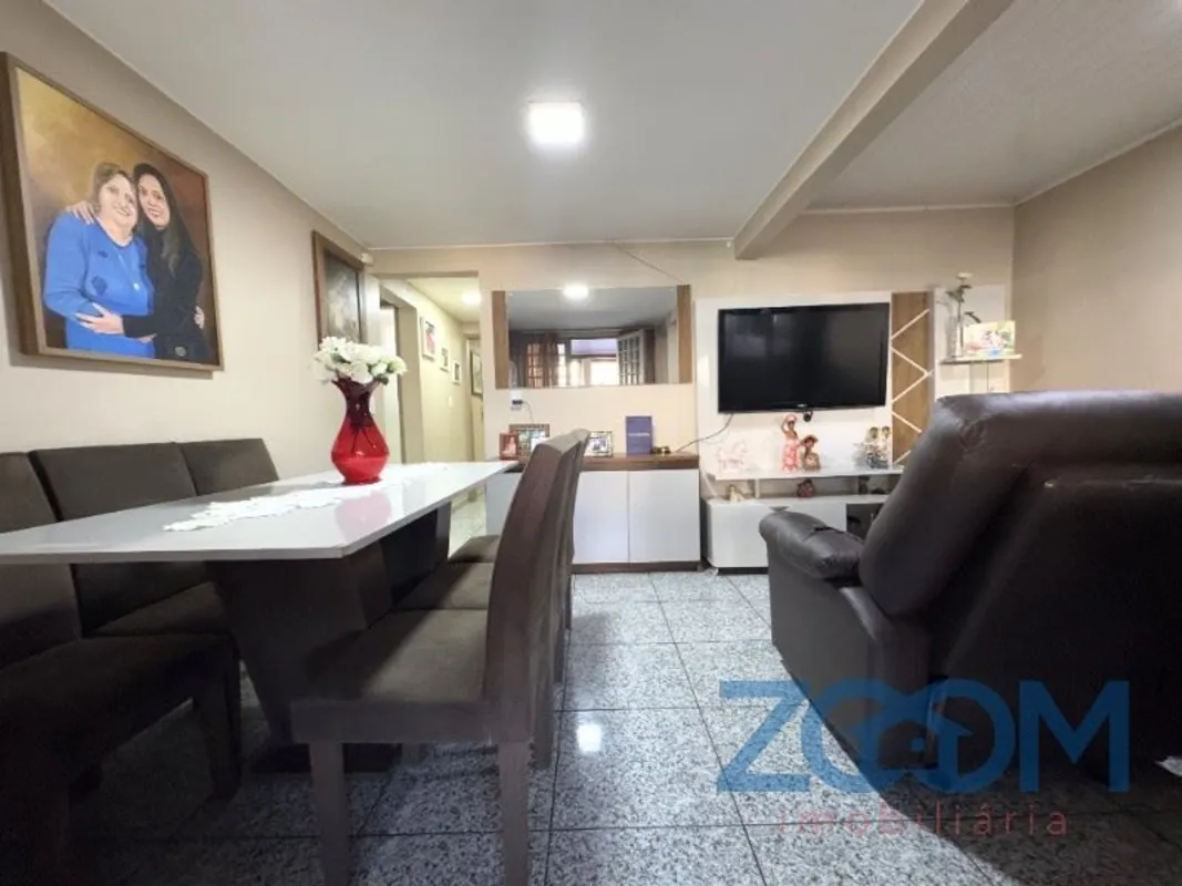 Casa de Esquina, térrea, com Potencial Comercial - QE 17 Conjunto N - Guará II, ...