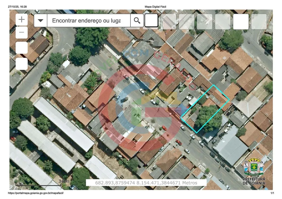 Casa térrea com 3 quartos, 2 salas, 1 banheiro construída na parte do fundo do t...