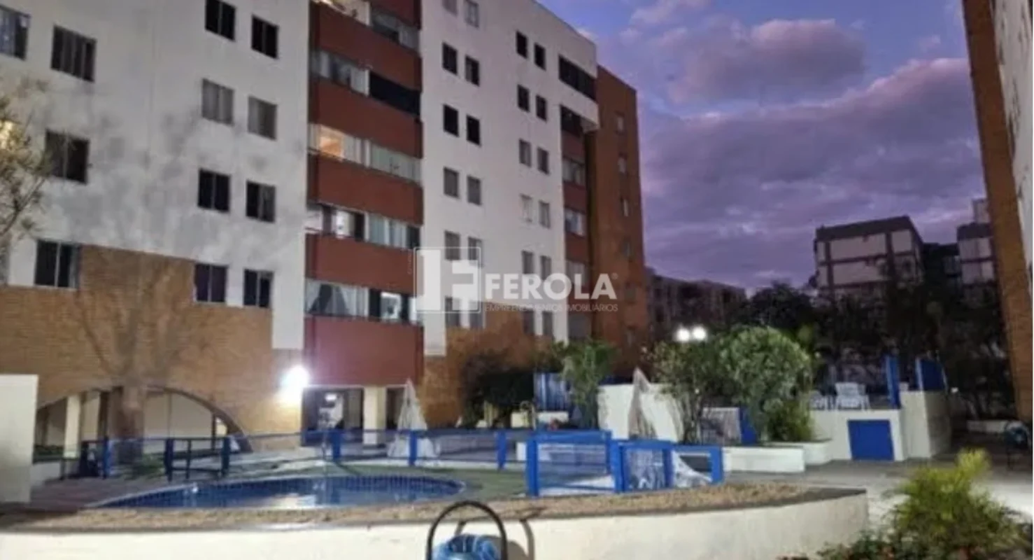 Excelente apartamento no Ed. Jardins do Guará!DESOCUPADOÓtima localização, 2º an...