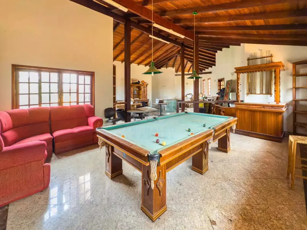 Sofisticação, conforto e lazer em um só lugar.Casa no Park Way Quadra 05, com 4 ...