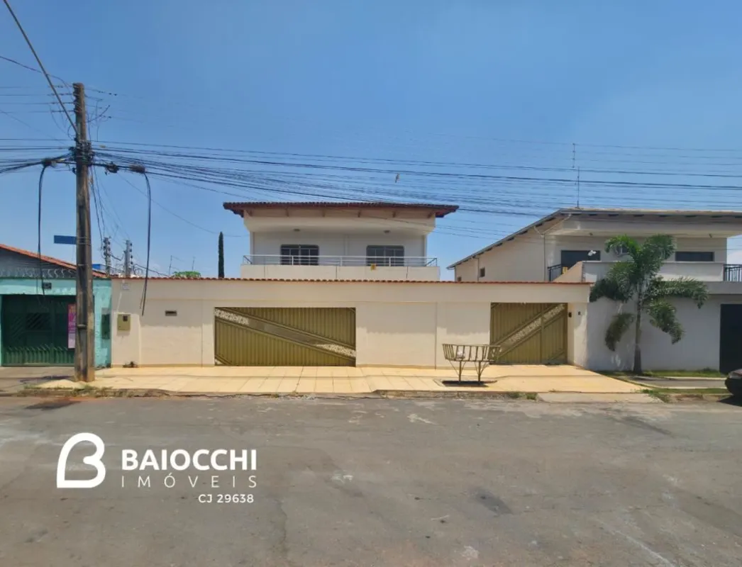 Casa Ampla para Aluguel Res. Santo Antônio ? Ideal para Família Grande ou Uso co...