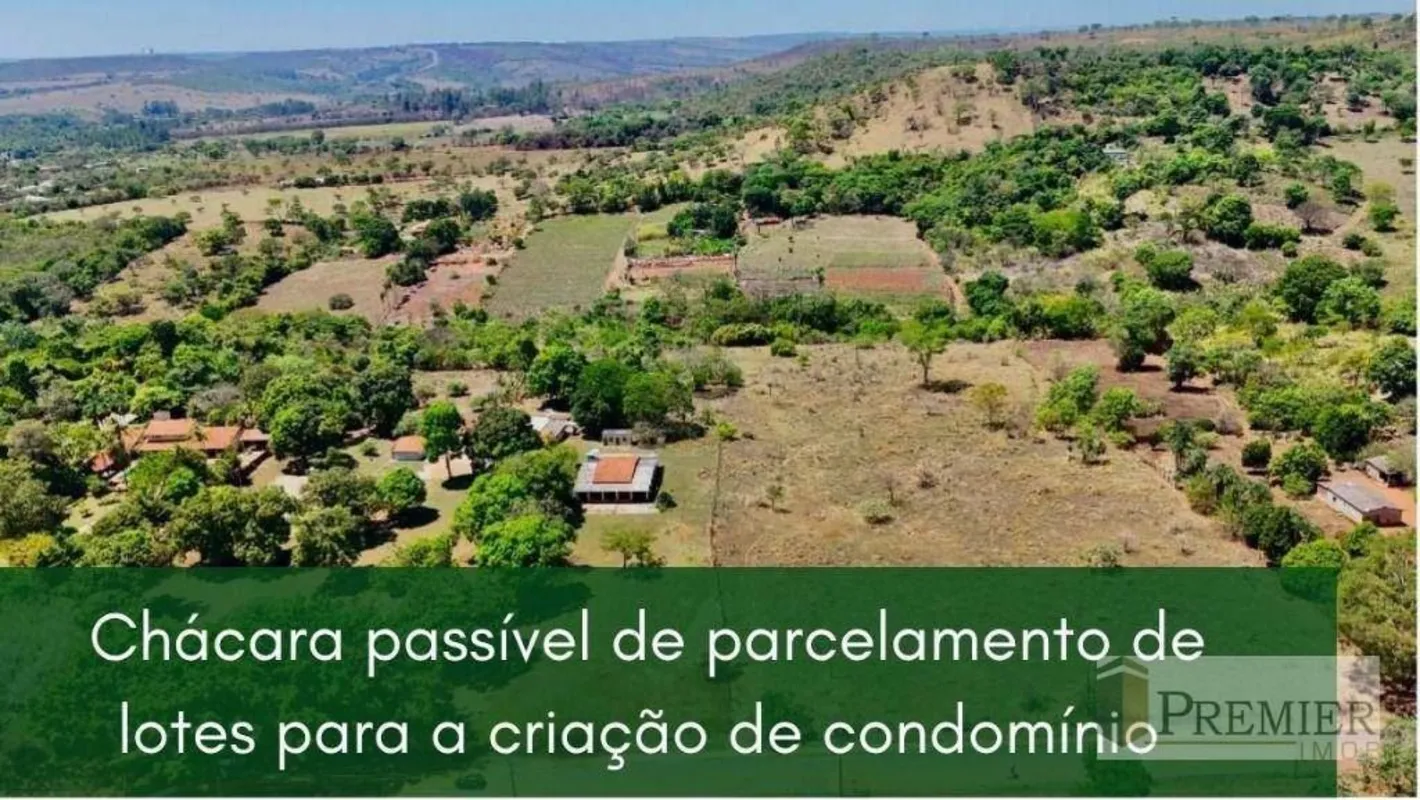 São 04 chácaras a 1 km de Alexânia escrituradas e registradas.Área total - 59.76...