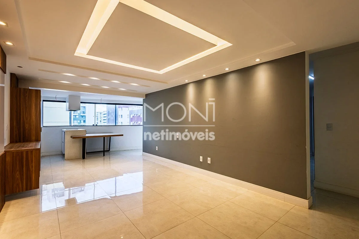 Apartamento nascente com garagem em Águas Claras - Rua 20 Sul Localização privil...