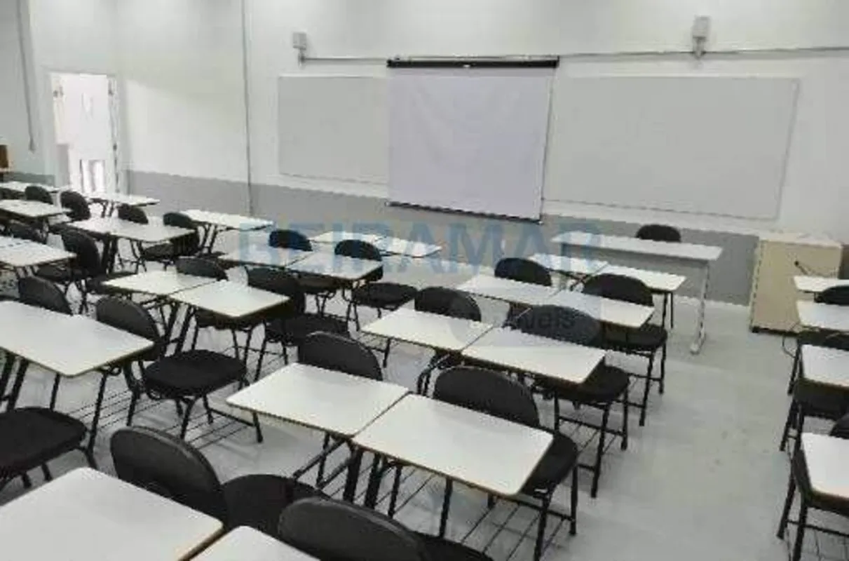 Locação de Salas de Aula Equipadas na SCN Quadra 6 - Custo Zero de ImplantaçãoEs...