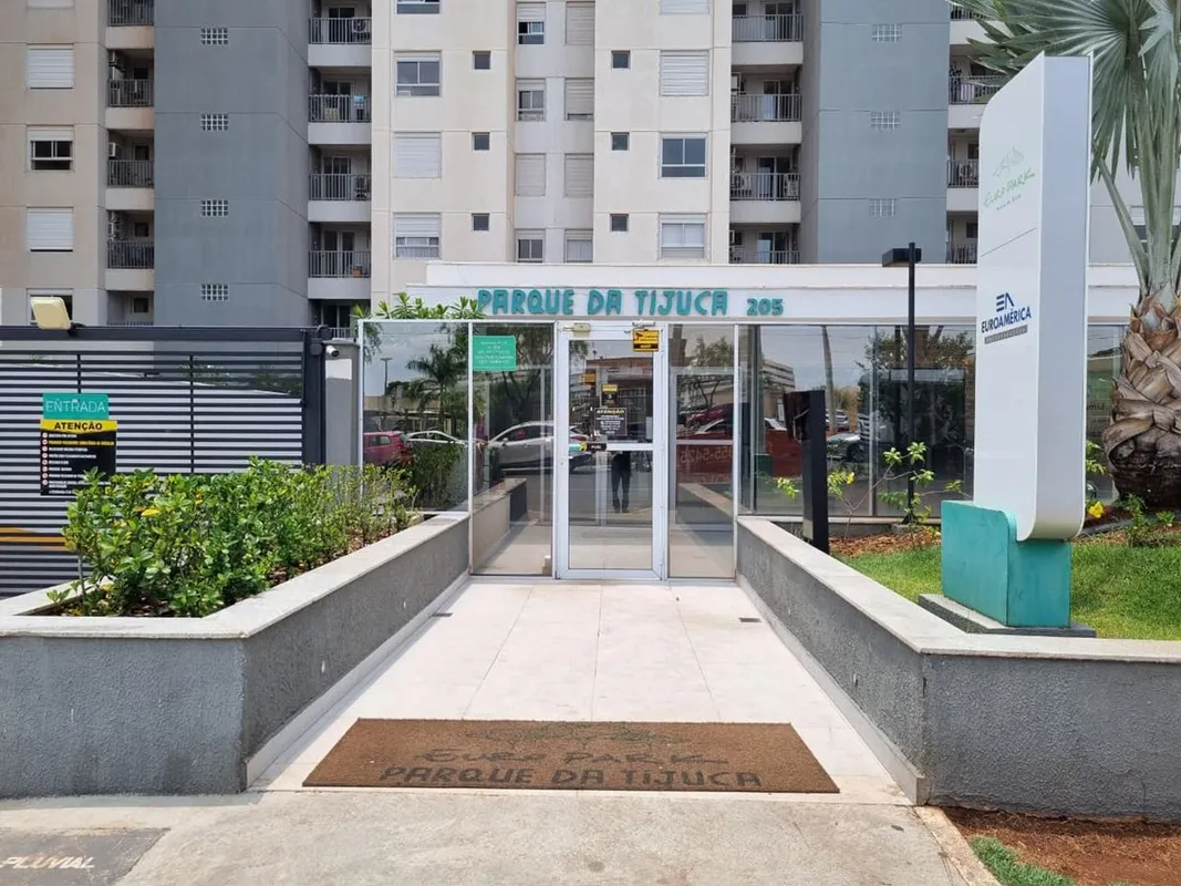 Residencial Parque Tijuca – GoiâniaApartamento amplo com 139 m², finamente decor...