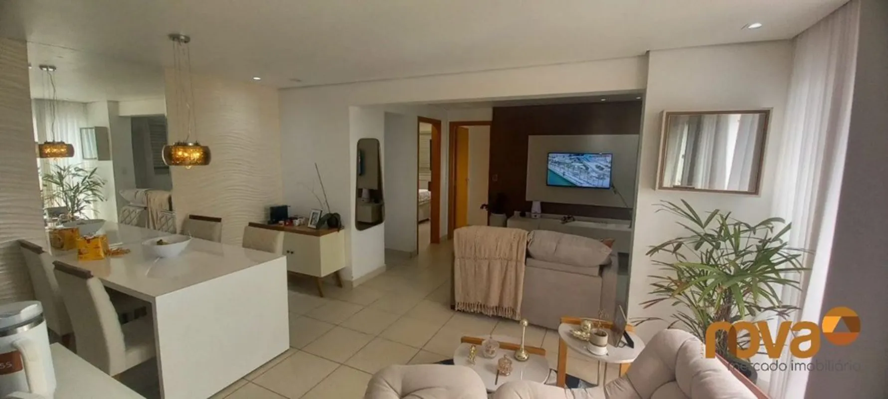 Apartamento com 2 quartos sendo uma suíte, com Vista para o Parque Cascavel, pró...