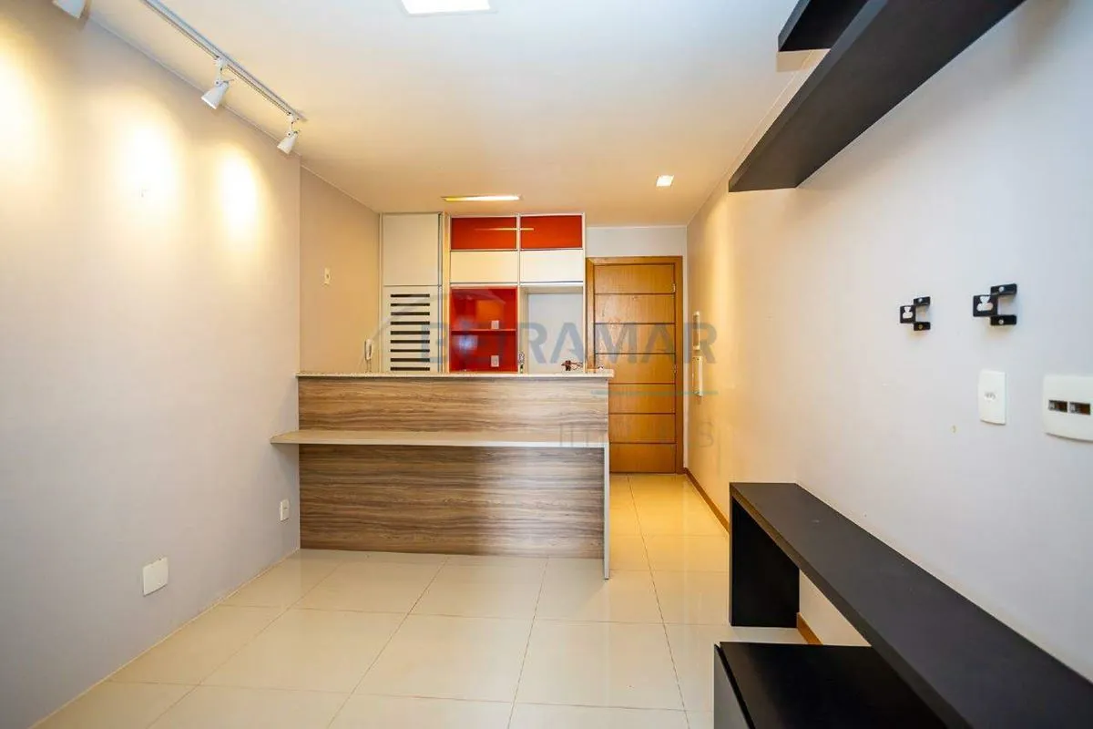 Apartamento à venda no Edifício Due Capri - 1 Quarto, Nascente, Reformado e Pron...