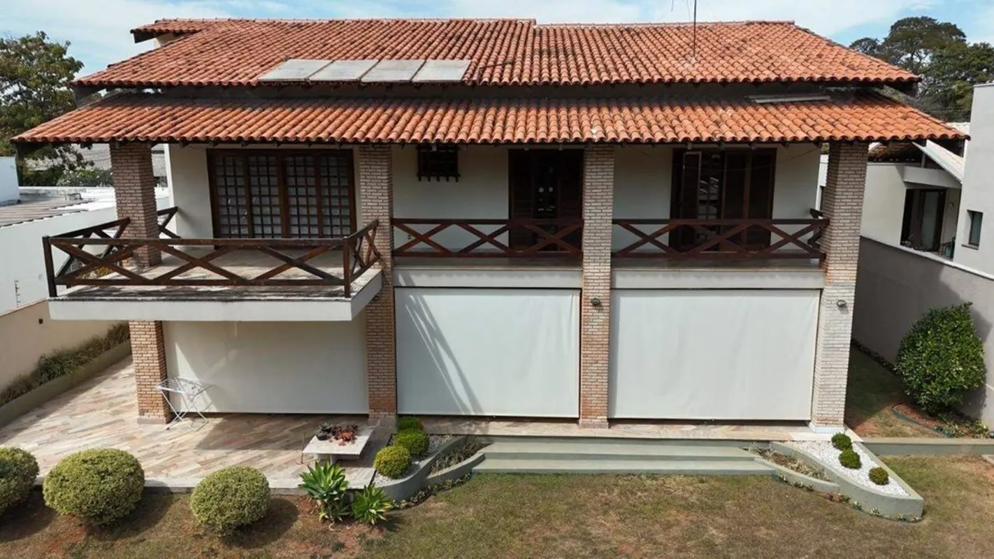 Casa de 4 Suítes com Ampla Área Externa no Lago Norte Casa à venda em Brasília, ...