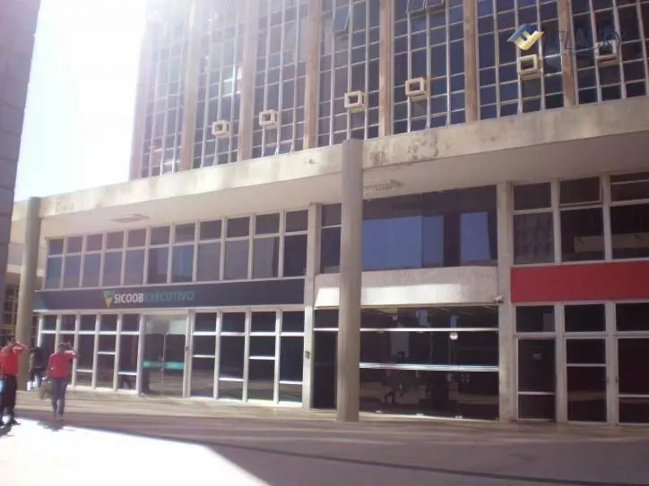 OPORTUNIDADE NO CORAÇÃO DE BRASÍLIA VENDA OU LOCAÇÃOExcelente sala comercial de ...