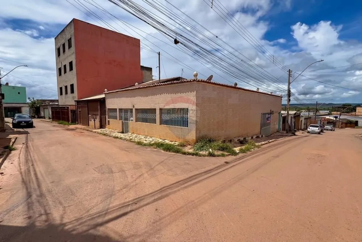 Apresentamos uma excelente oportunidade de investimento no bairro Bela Vista, em...