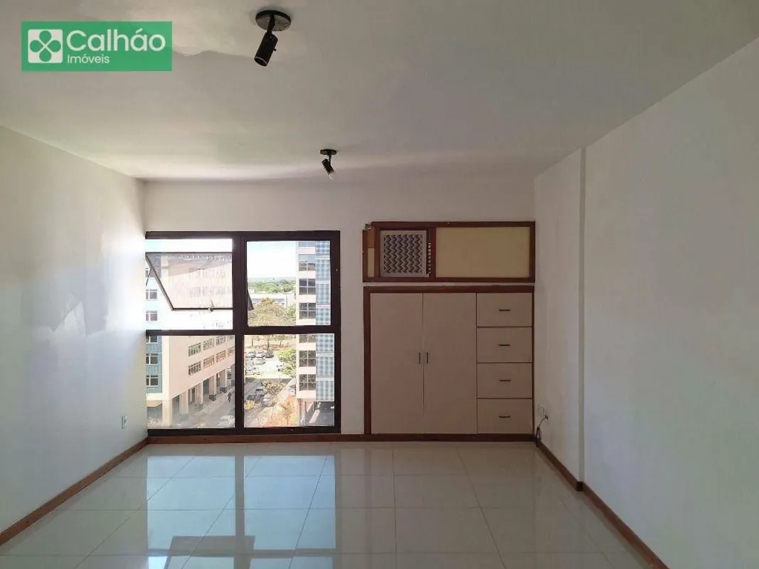 OPORTUNIDADE IMPERDÍVEL! SALA COMERCIAL NA ASA SUL EXCELENTE LOCALIZAÇÃO!Se você...