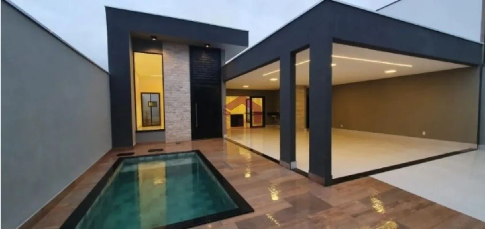 Fernandes & Coelho Imóveis apresenta uma excelente casa moderna no Condomínio Co...