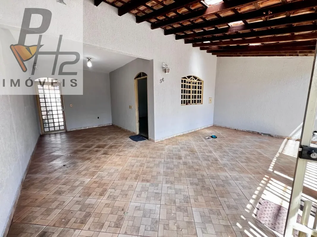  Excelente Oportunidade – Casa à Venda em Taguatinga Sul (Areal), Brasília - DFS...