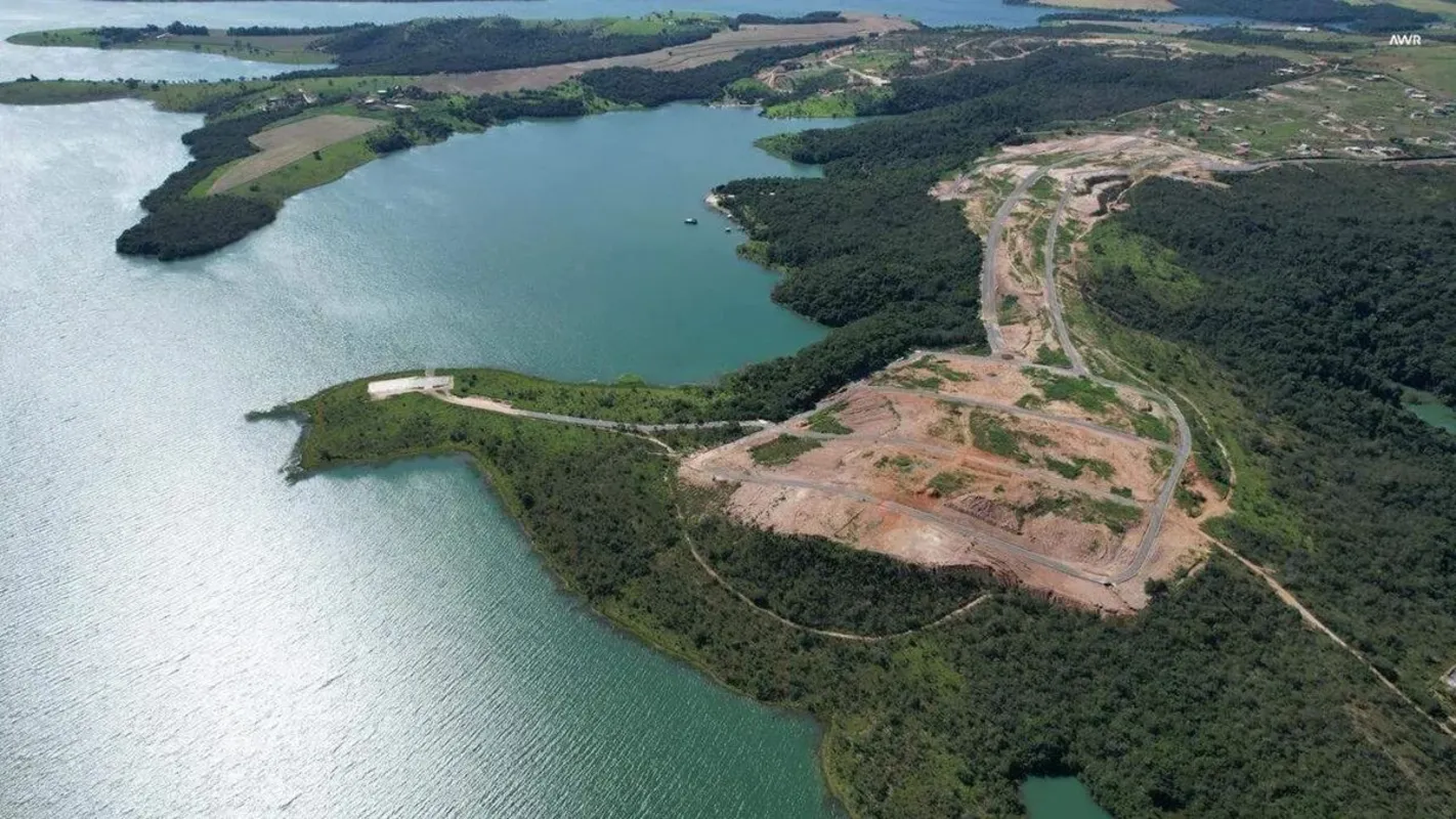 Vista privilegiada e infraestrutura completa junto ao lagoLocalização:Lotes 03 e...
