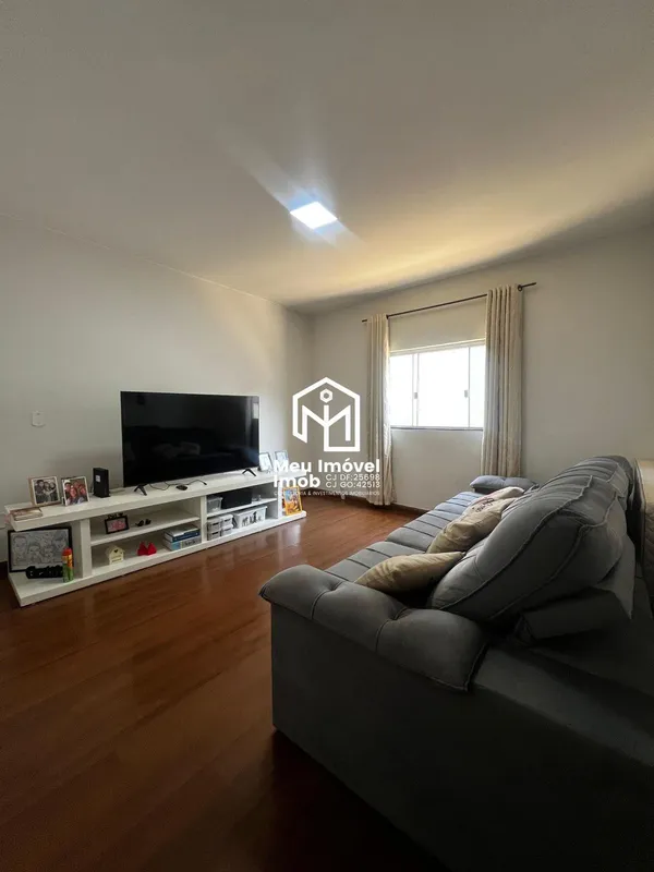 Oportunidade imperdível em Vicente Pires - Rua 4Casa em excelente condomínio fec...