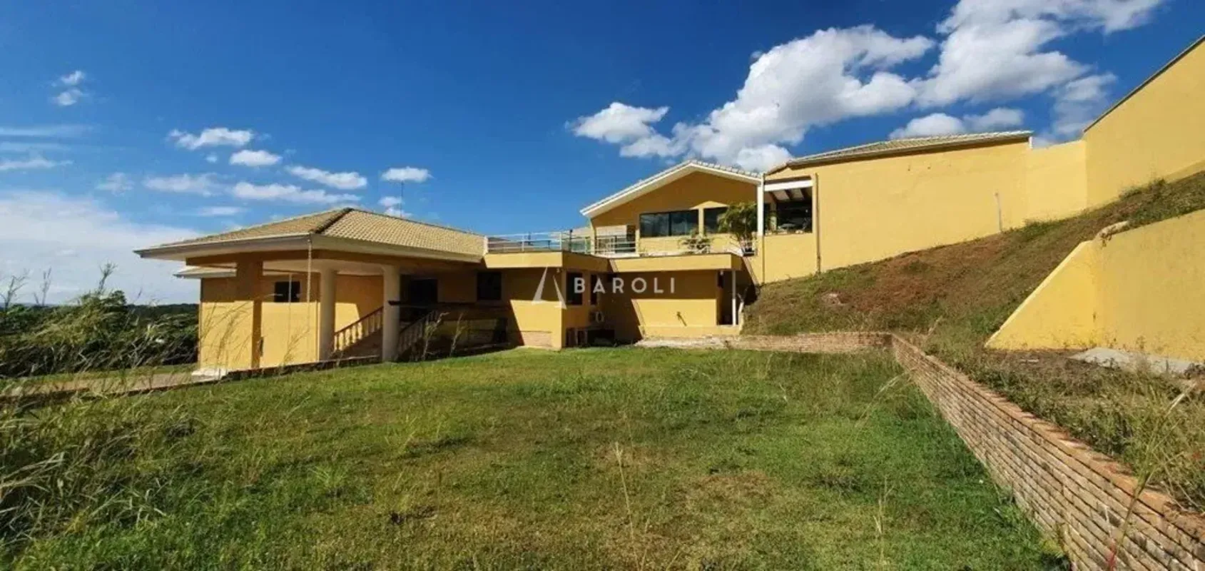 Fabulosa Mansão em Condomínio Privê Morada Sul Etapa – SHIS QI, Brasília/DFA Bar...