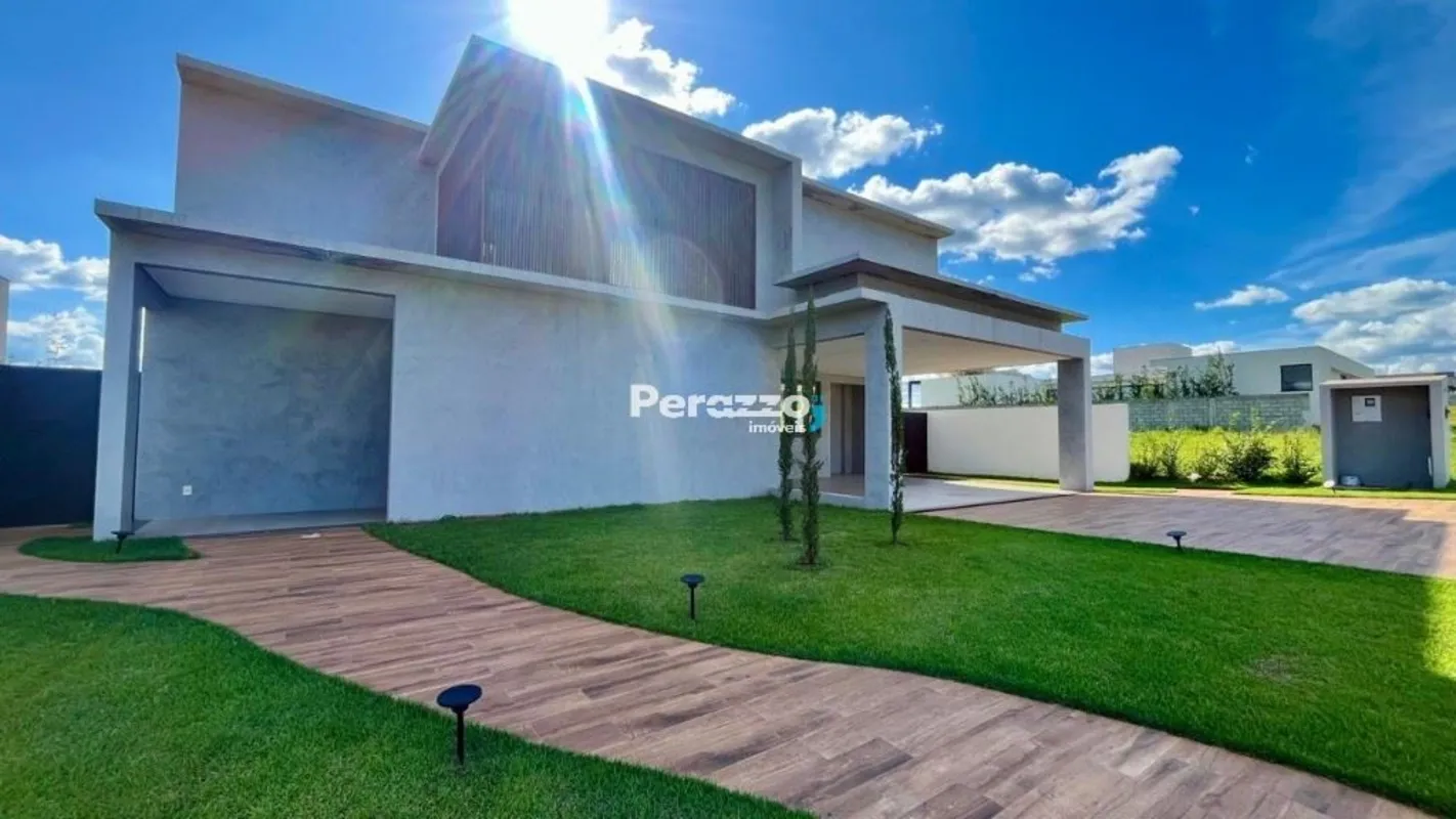 Maravilhosa Casa Alto Padrão Localizada no Alphaville I por R$16.000,00. TAXA DE...