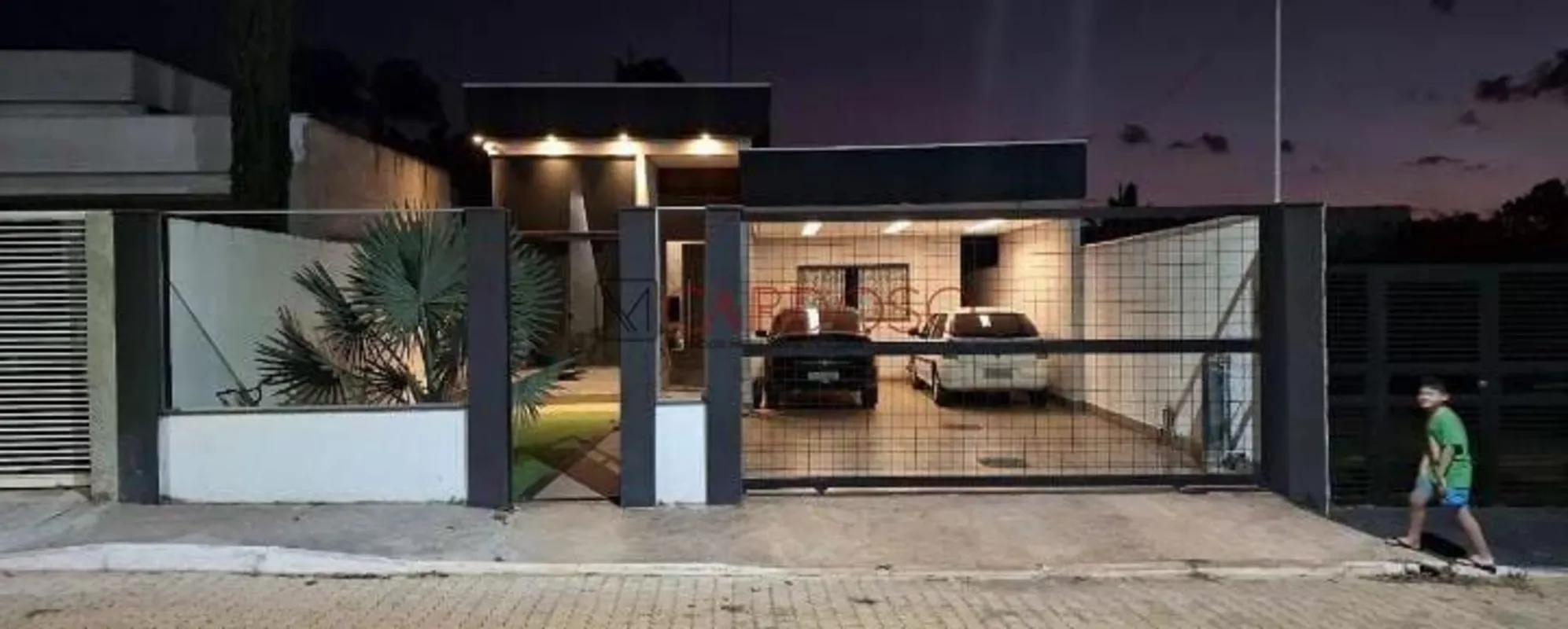 CASA À VENDA – ALEXANDRE GUSMÃO / INCRA 9 – R$ 650.000,00Localizada na Gleba 4, ...
