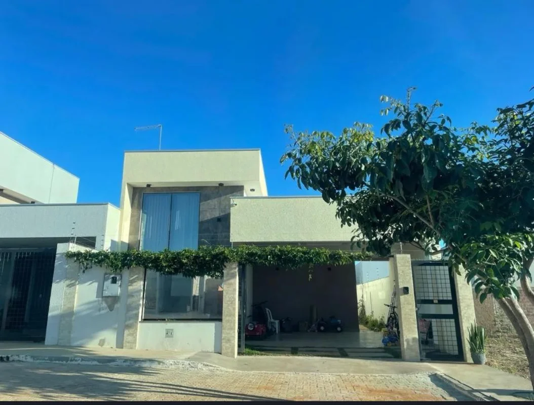 ?? Casa à Venda – Rua 2, 26 de SetembroDestaques do imóvel:Sistema completo de s...
