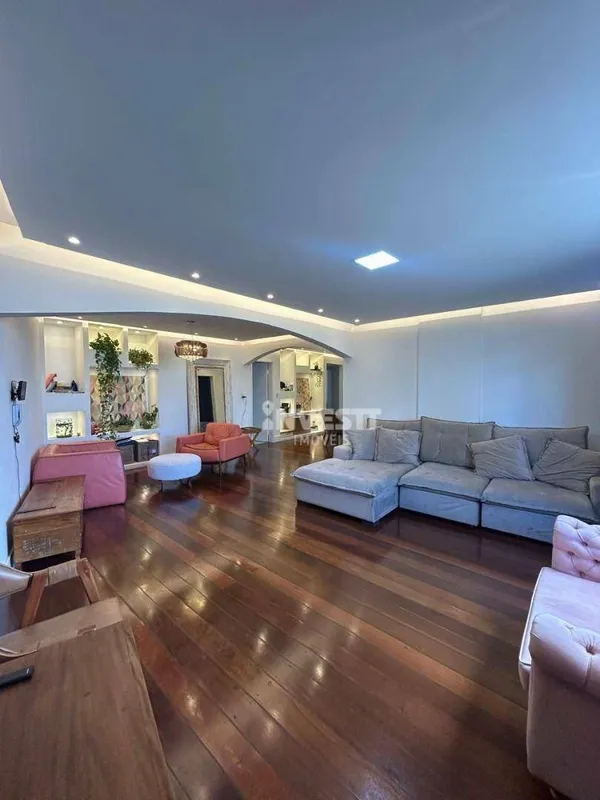 LOCALIZAÇÃO:Em localização privilegiada entre o Setor Central e Oeste próximo a ...