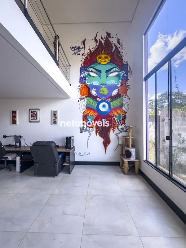 CASA EM CONDOMINIO FECHADOIMÓVEL:Excelente  casa com 300 m².Sala dois ambientes ...