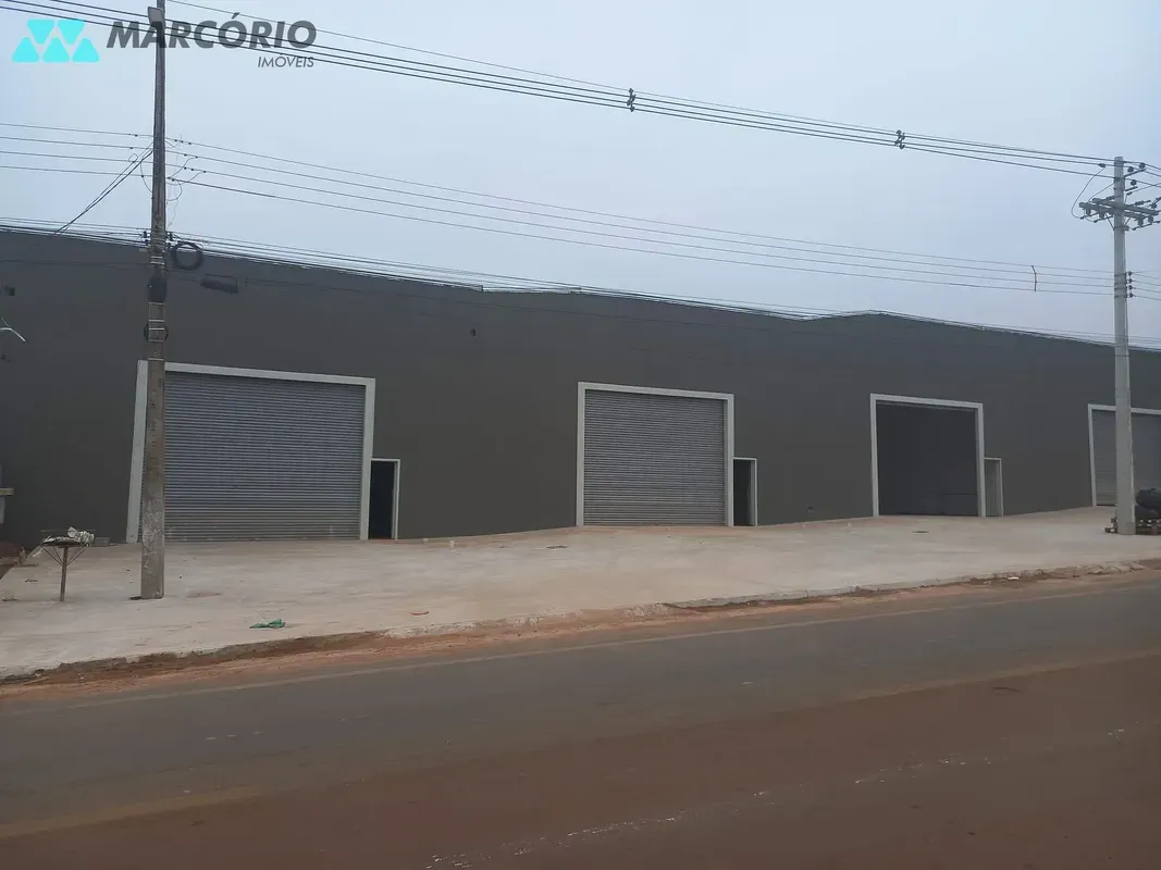 Apresentamos esta excelente oportunidade de locação de um espaçoso Galpão comerc...