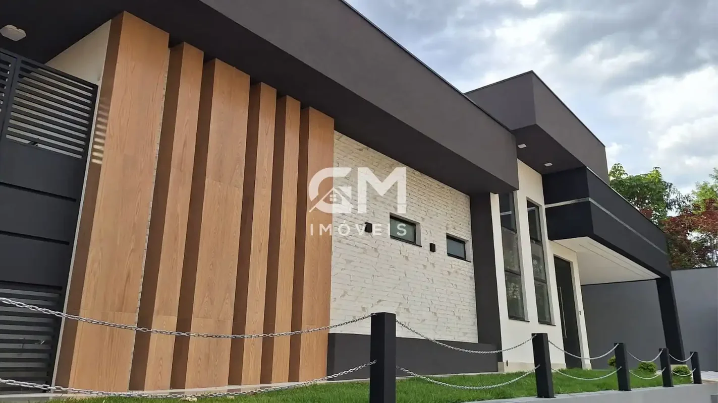 A GM Imóveis vende casa no Condomínio Recanto do Sossego, Sobradinho/DF.Área con...