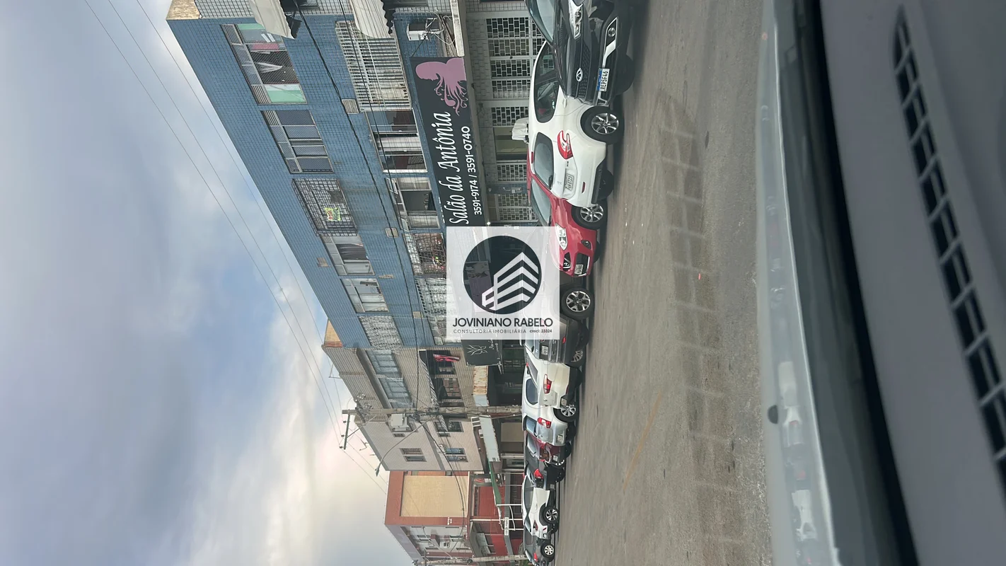 Oportunidade !!!!Kitnet com 35m2, com excelente localização na região de Sobradi...