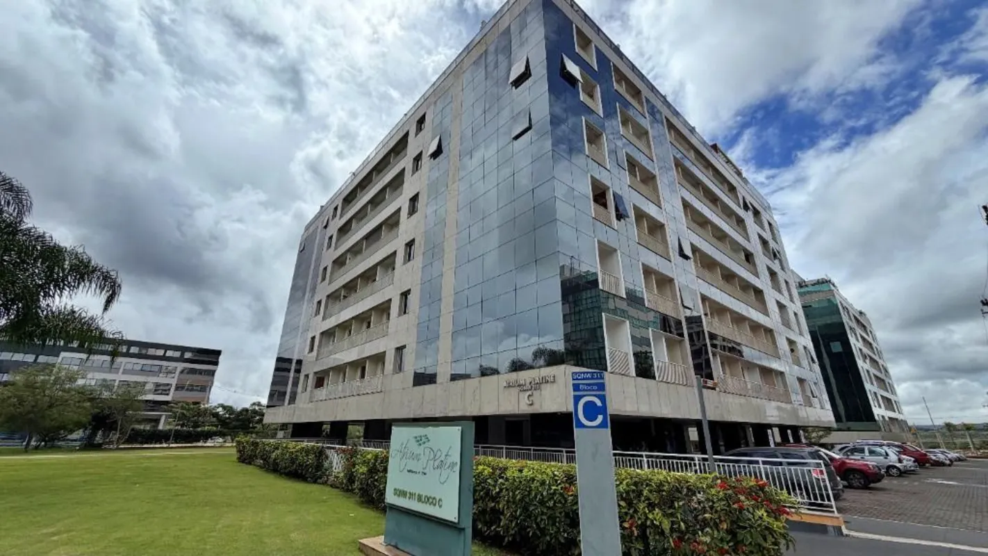 LocalizaçãoSQNW 311 Bloco B Ed. Atrium PlatineApartamento- Nascente - Sala com r...