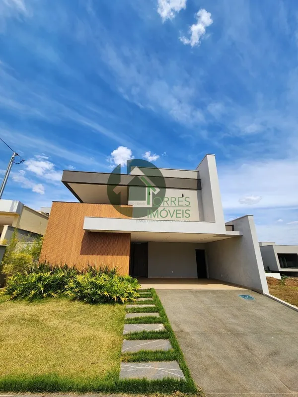  Residência – Jardins Bolonha R$ 1.500.000,00 3 suítes plenas + 1 reversível (of...