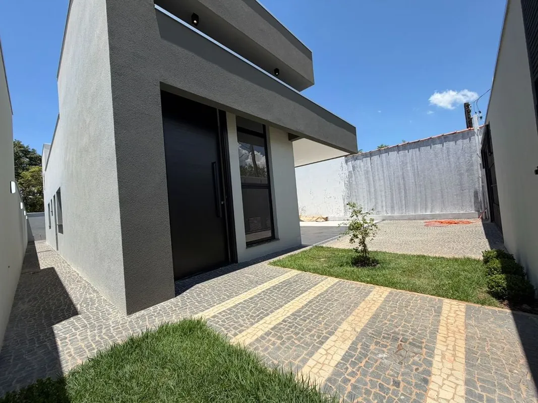Oportunidade Única: Casa Moderna, Espaçosa e Confortável à Venda na 309 Sul! Loc...