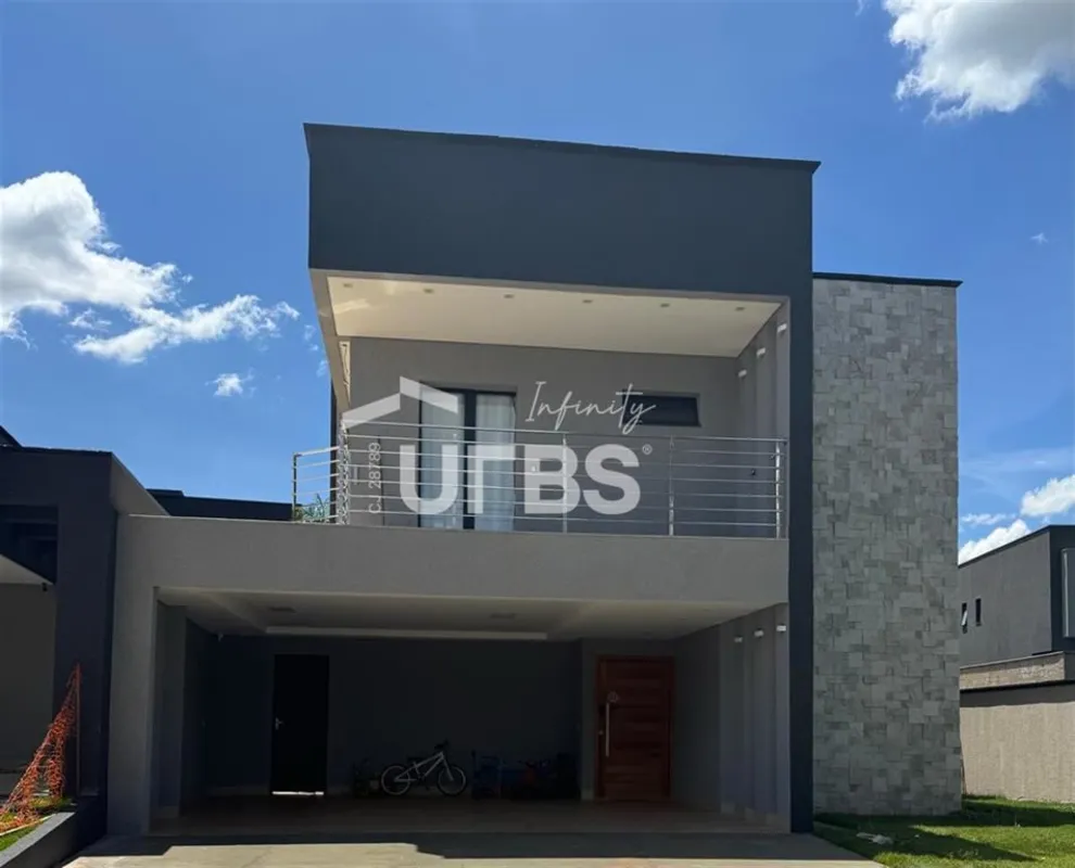 COD U-0028936 - Sobrado Villagio ToscanaLote: 376,9 m² – Em frente à mataConstru...